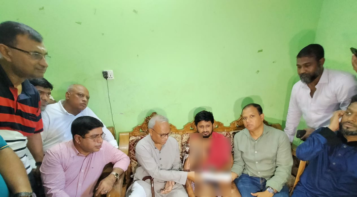 আওয়ামী হামলার শিকার ছাত্রদল নেতা দোলনের চিকিৎসার দায়িত্ব নিলেন তারেক রহমান